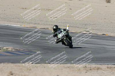 media/Oct-05-2025-CVMA (Sun) [[beeef4f201]]/Race 16-Formula Middleweight/